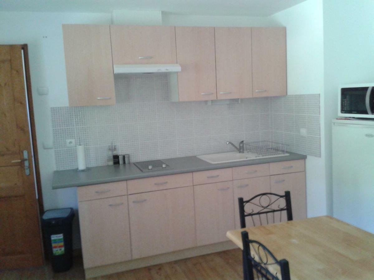Apartmán Le Bon Air Est Dans Le Pre Champagnac  Pokoj fotografie